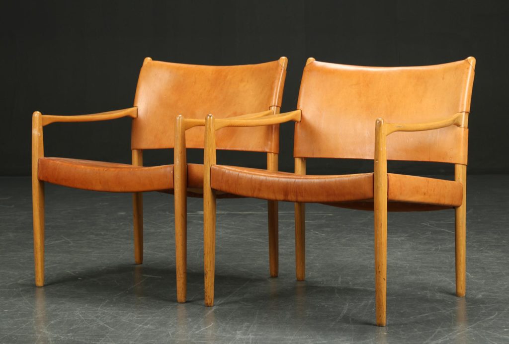 Les fauteuils «Premiär-69», adjugés 2 100 € par la maison Lauritz, Ikeaikea-vintage-rétro-kit-devenu-chic-vente-aux-encheres