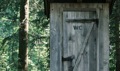 toilettes pipi caca Gérer les besoins naturels en camping