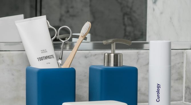 conseils-pour-rendre-votre-salle-de-bain-minimaliste