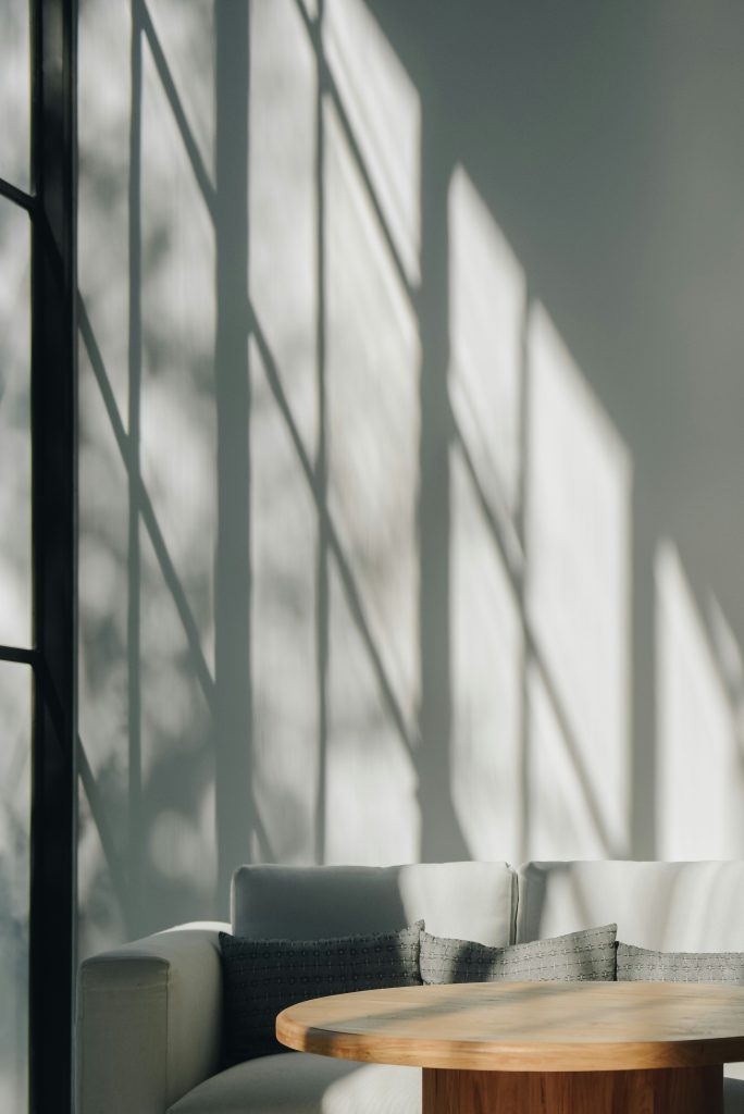 simplicite-volontaire-vs-minimalisme-comprendre-les-nuances